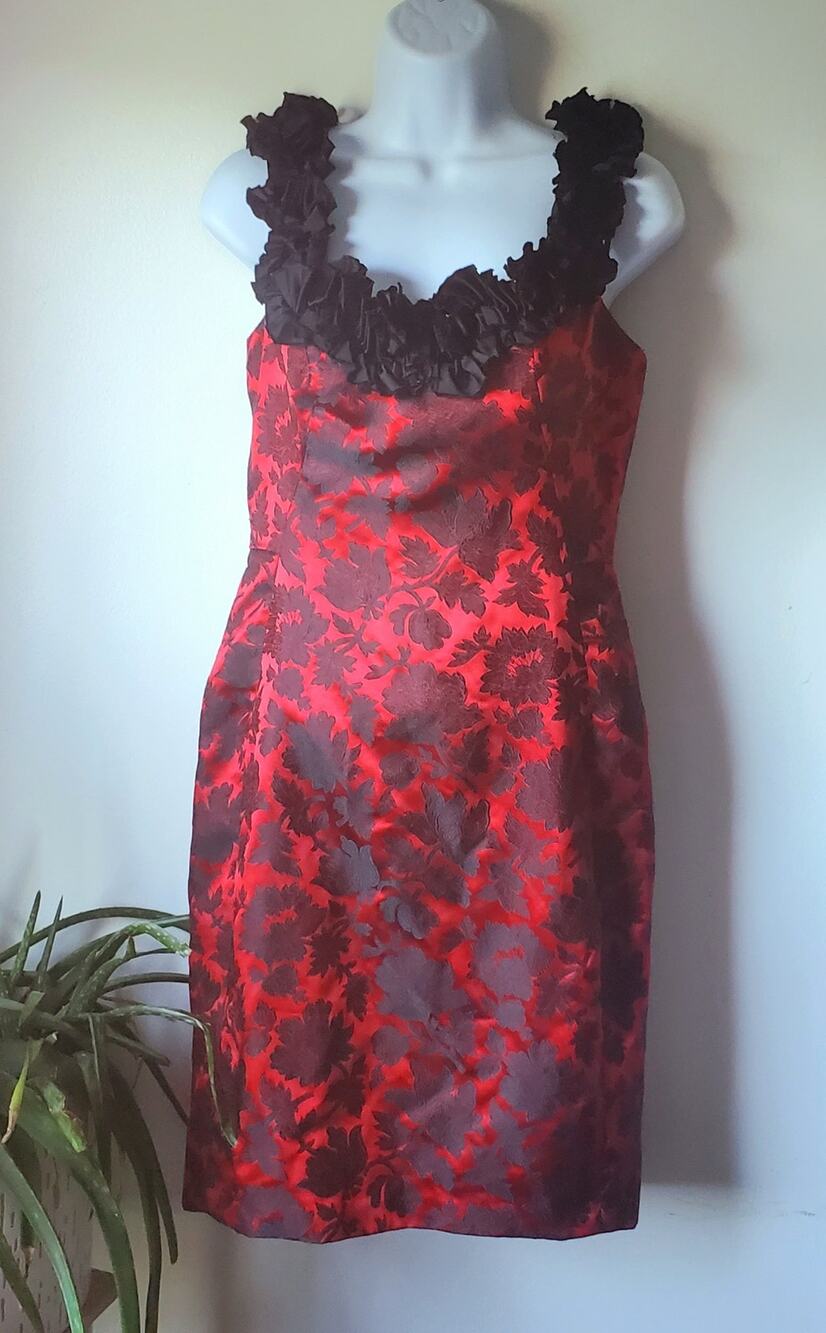 Maggy London Red Black Floral Sleeveless Mini Dress Womens Size 4 Vamp Goth Sexy